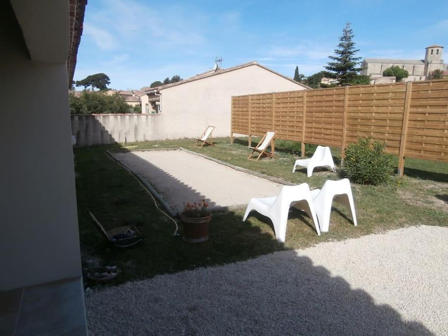 Gite A Caromb Exterior photo